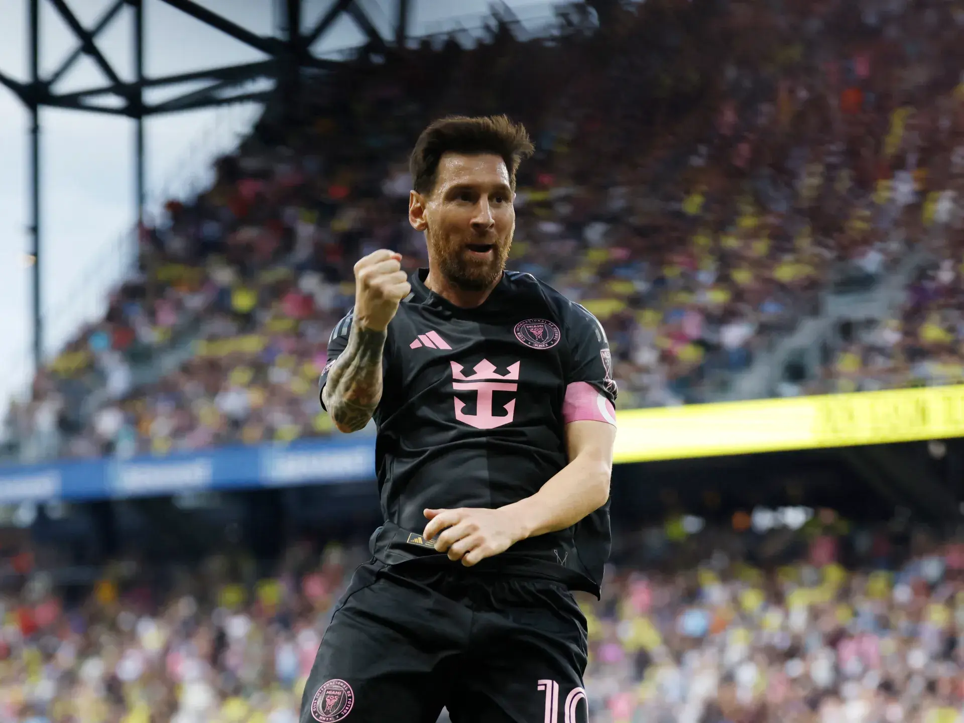 Messi het-triklə Qızıl Butsu qazandı, Mayami Neşvili məğlub etdi