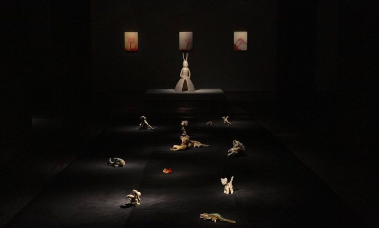 De knuffelcollectie van Leiko Ikemura is een venster op haar carrière op deze tentoonstelling in Berlijn